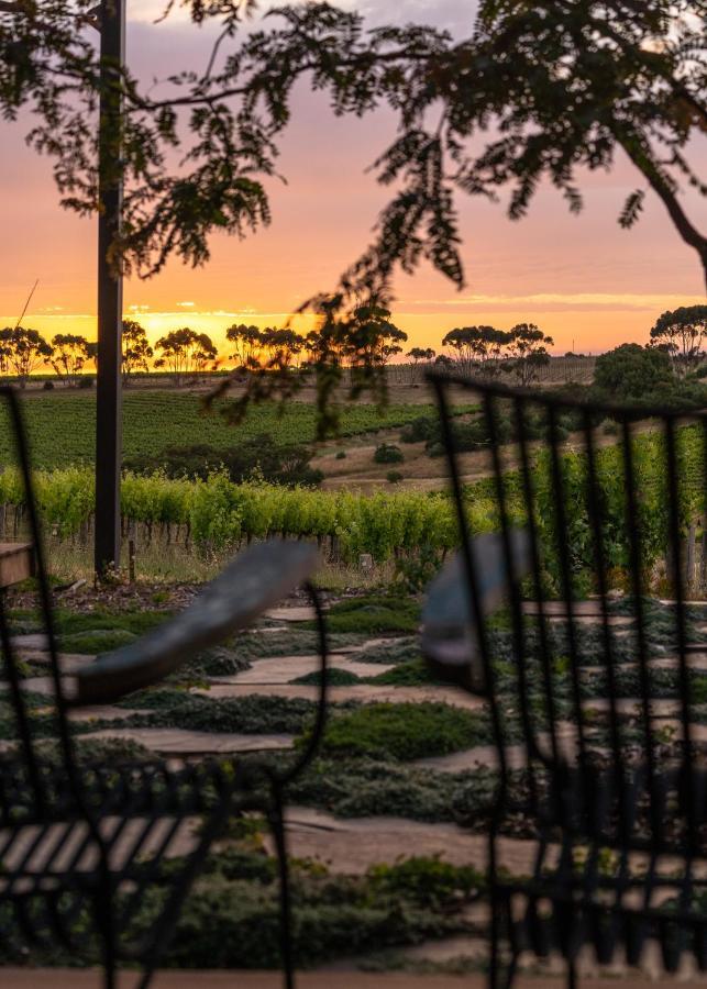 Hotel California Road At Inkwell Wines Mclaren Vale Buitenkant foto